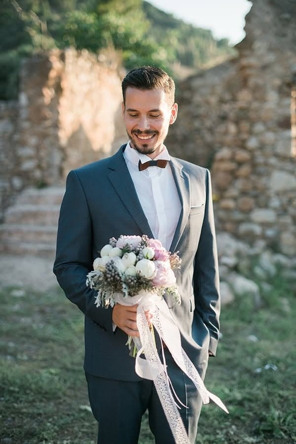 Wedding flowers, season by season