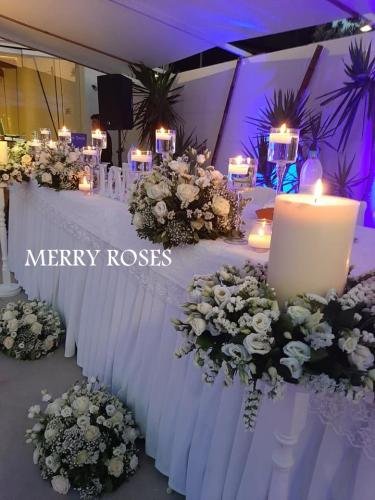 Λουλούδια Γάμου- Νυφικό Τραπέζι