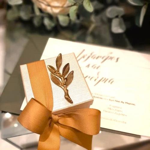 Μπομπονιέρα Γάμου με Ελιά